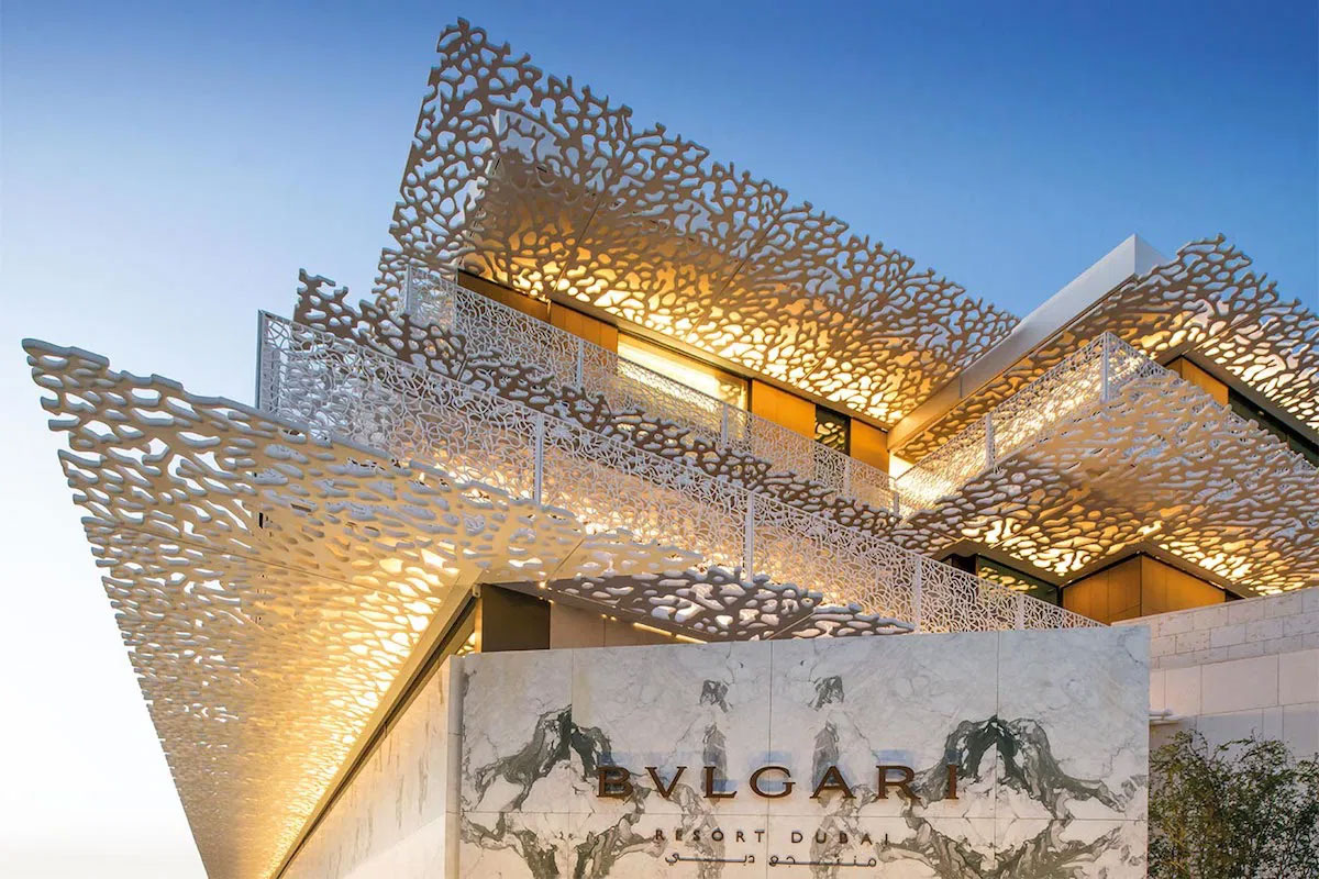 Bvlgari Hotel Milan大门口