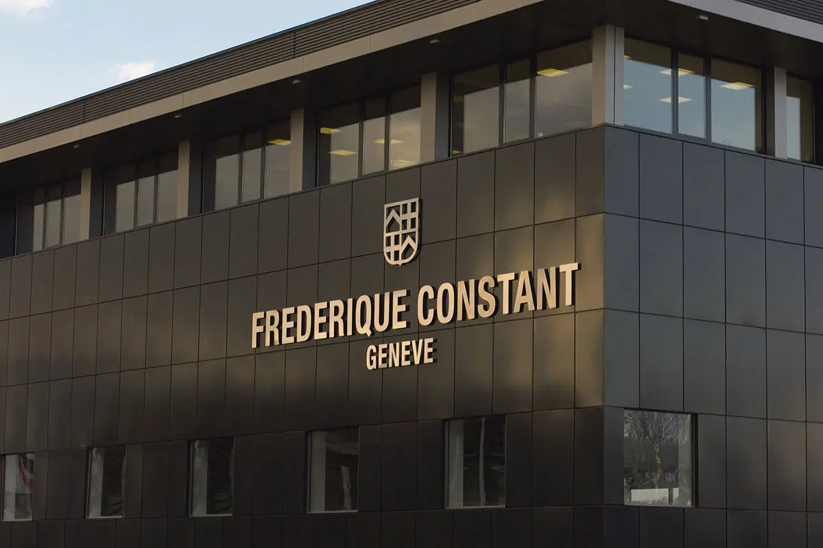 Frederique Constant康斯登品牌LOGO设计案例-盾牌元素标志设计