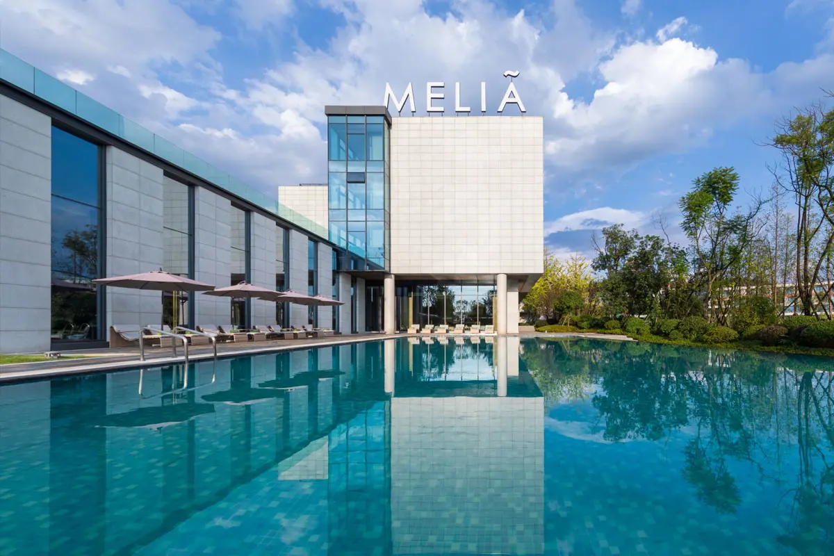 Meliá Berlin大门口