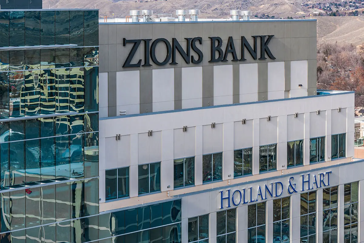 Zions Bank银行品牌LOGO设计案例-银行行业标志设计方案