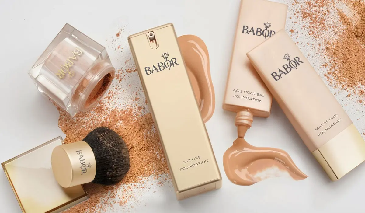 Babor德国芭宝护肤产品组合照-花瓣logo设计