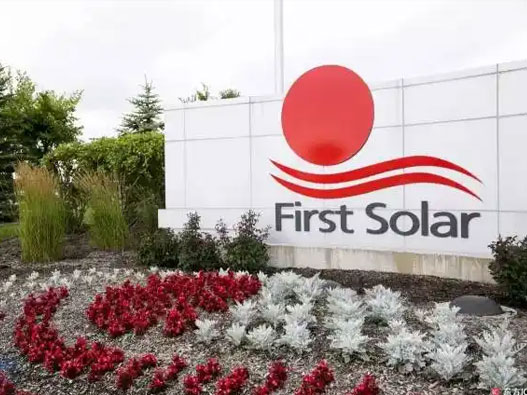 First Solar能源logo设计含义及能源品牌设计理念